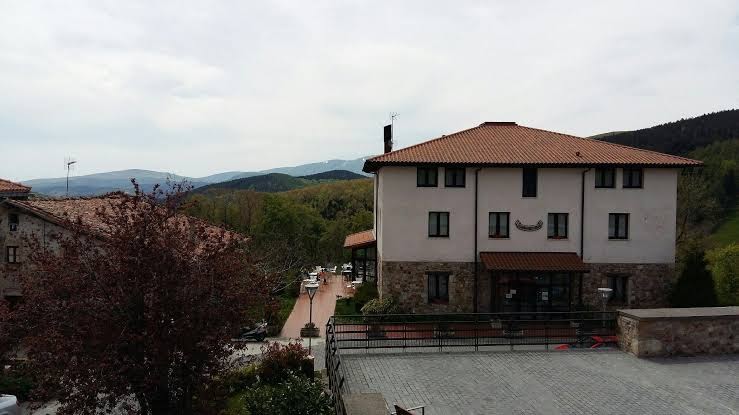 Restaurante Santuario Urkiola - Lagunetxea